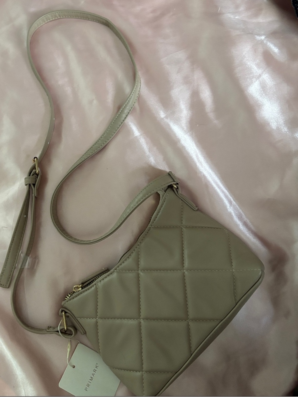 Primark Quilted Crossbody Bag in Taupe Beige